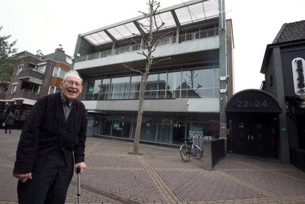 In Memoriam Jan Ovink