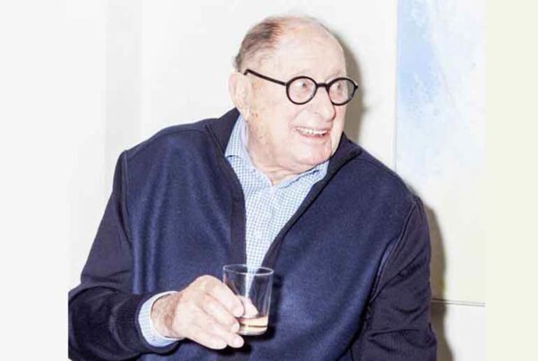 In Memoriam: Dick van Mourik