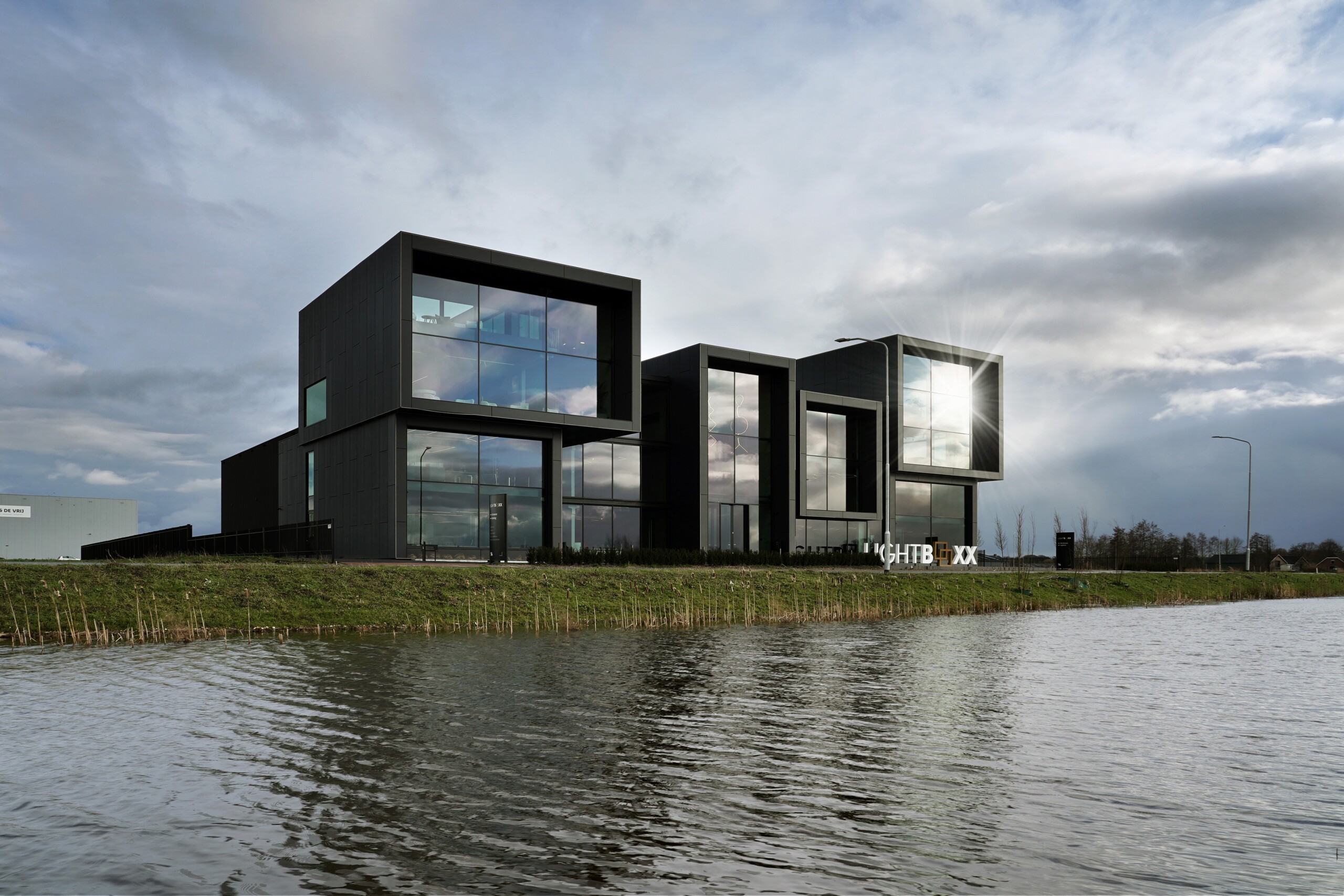 Lightboxx - Hoofdfoto