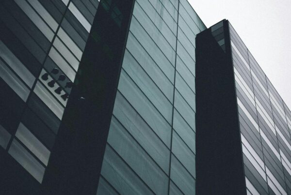 Het gaat nog redelijk goed, maar de onzekerheid wordt groter - featured image