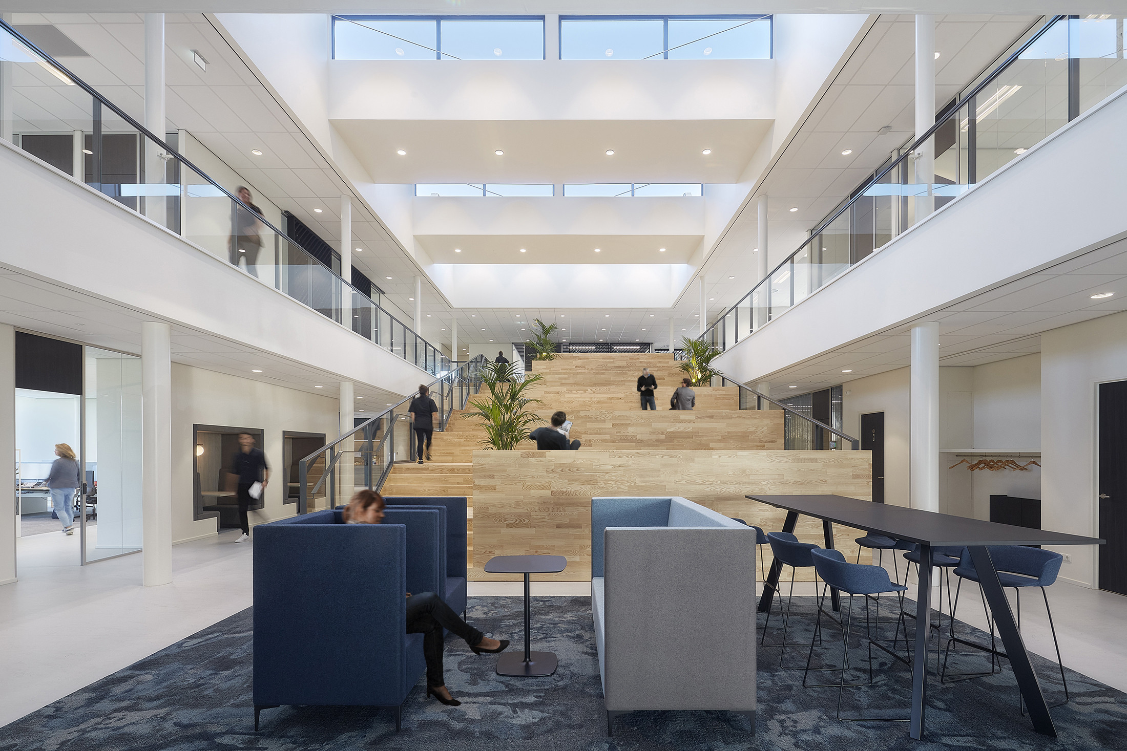 Bedrijfsgebouw Hanzestrohm - Hoofdfoto