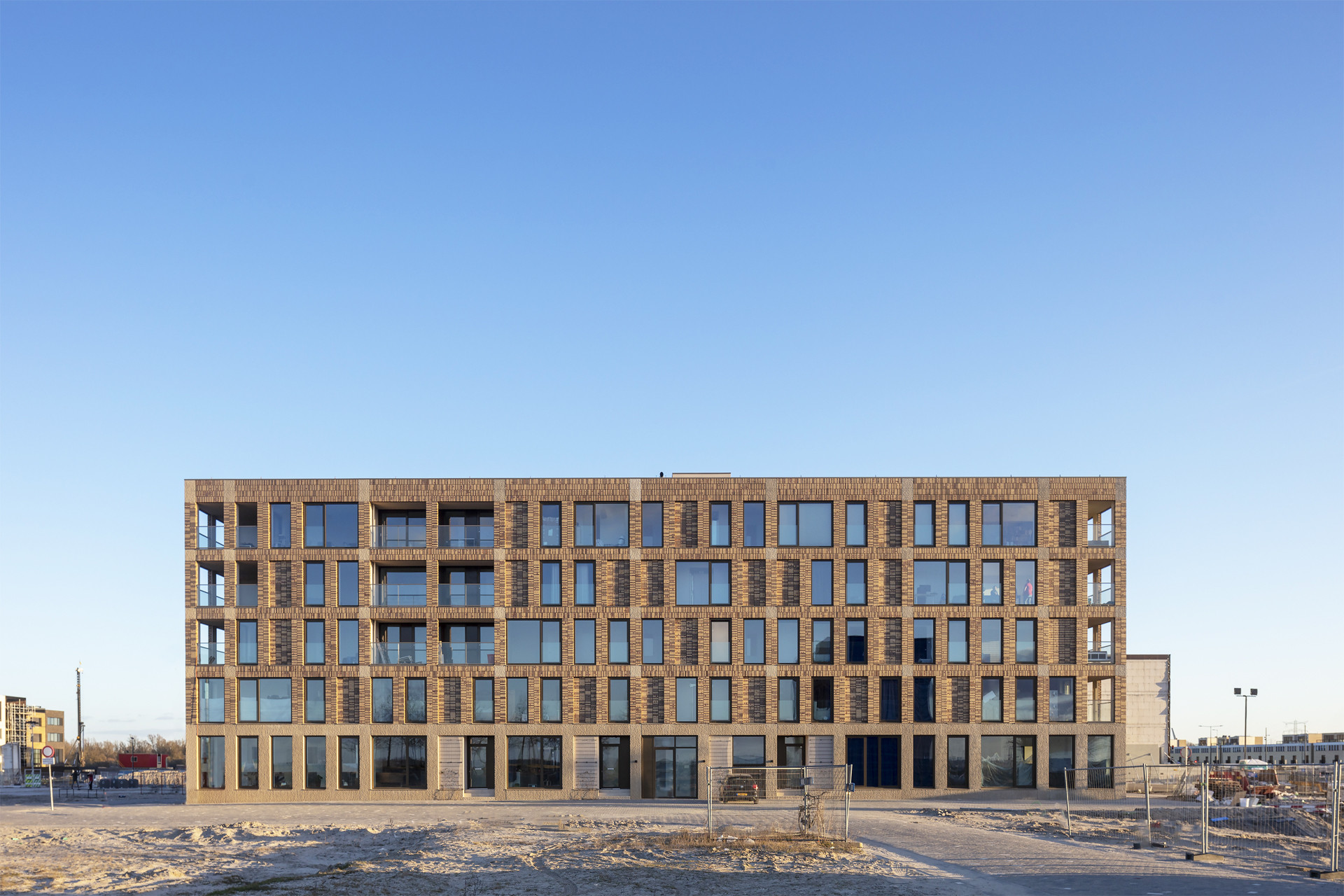 PUUUR IJCE - Hoofdfoto