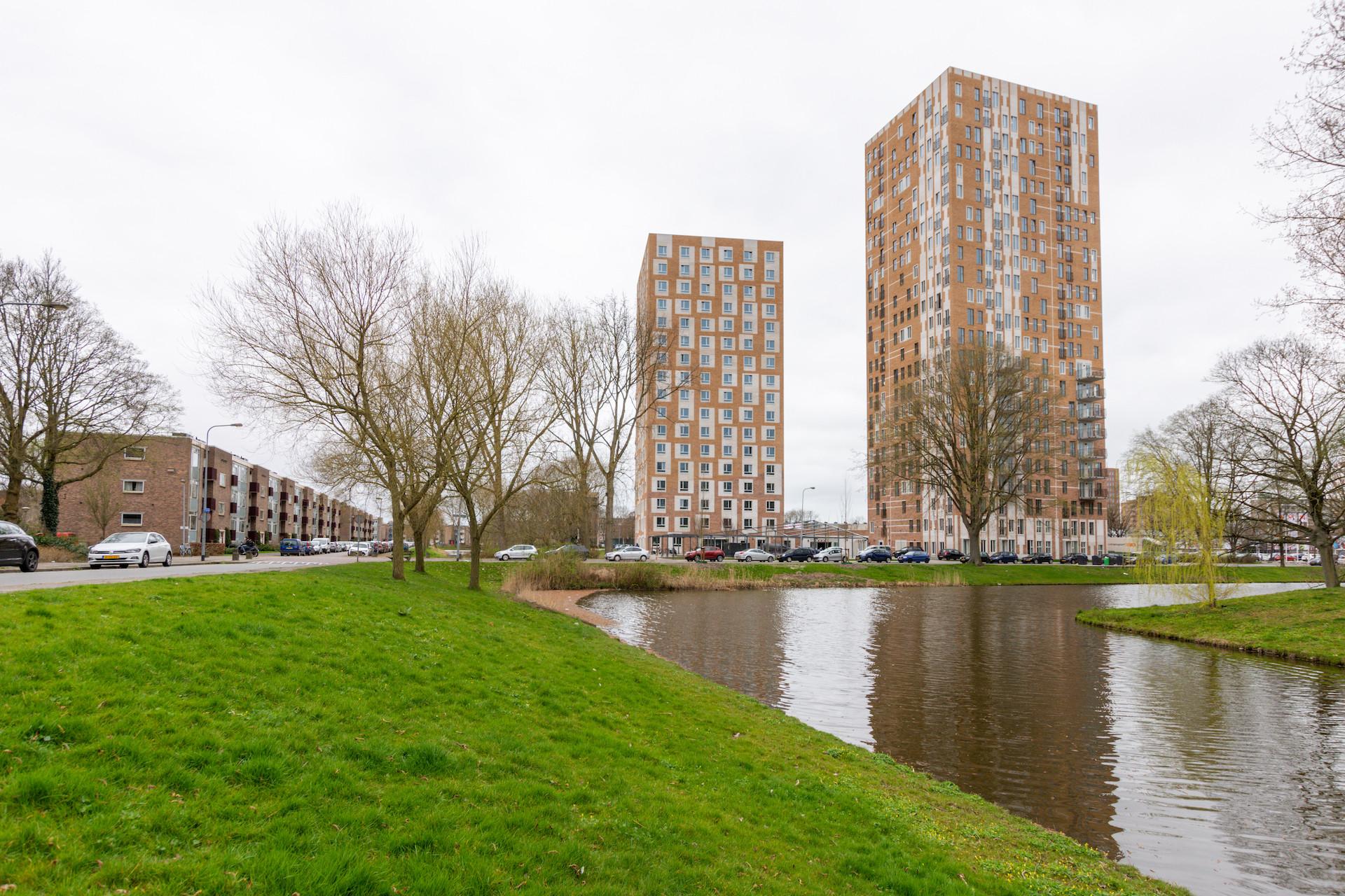 Atlas en House of Groningen - Hoofdfoto