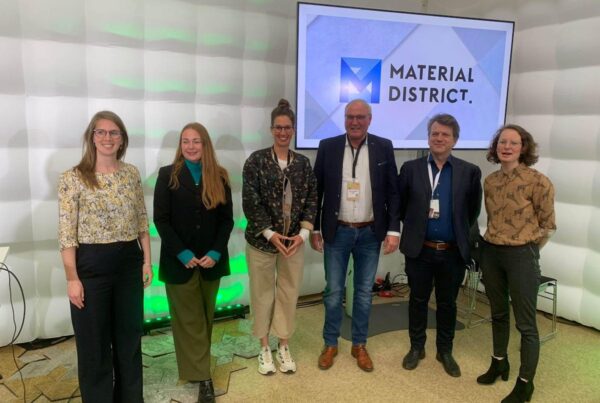 Material district sprekers