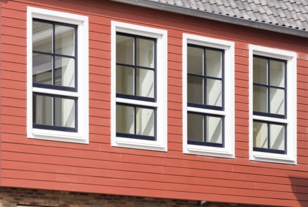 Vertraging vergunningverlening belemmert woningproductie - featured image