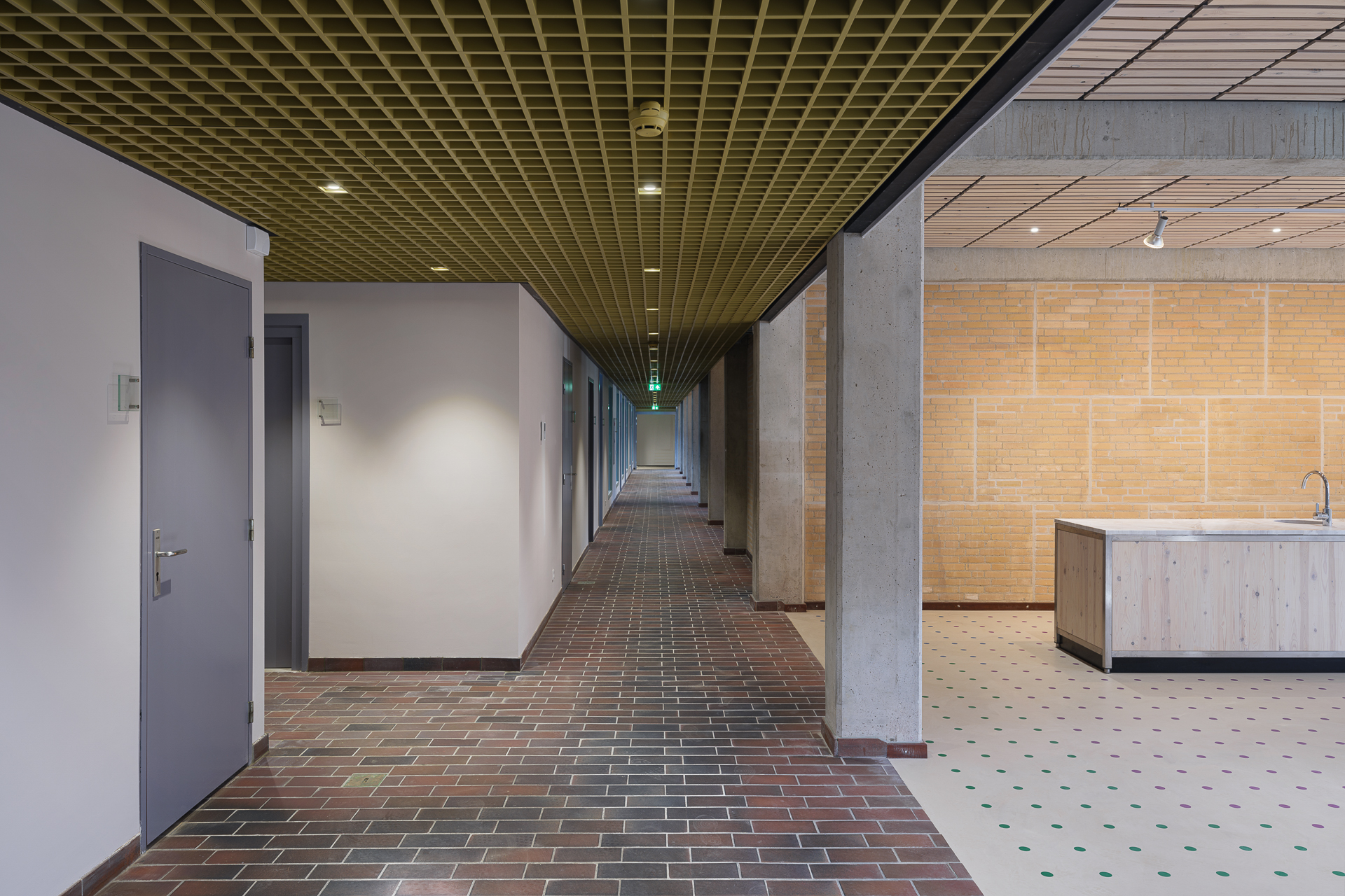 Kantoor vol Afval - Hoofdfoto