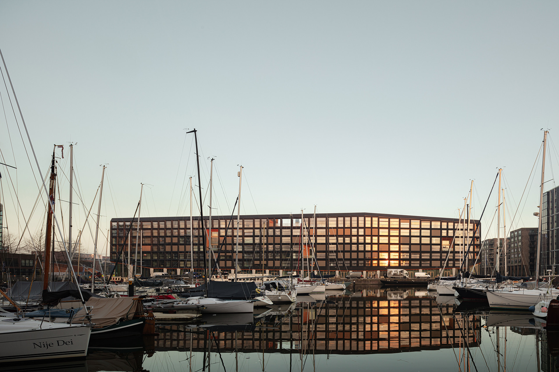 Jonas, IJburg
