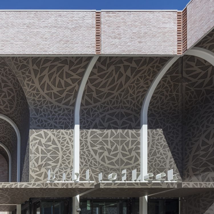 Theater Zuidplein - Foto 2
