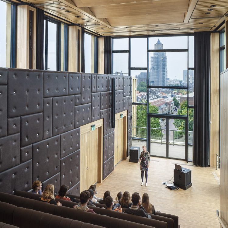 Bibliotheek en Cultureel Centrum Rozet - Foto 6