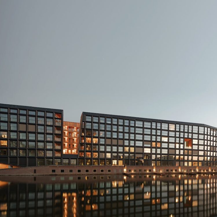 Jonas gekroond tot BNA Beste Gebouw van het Jaar 2023 - featured image