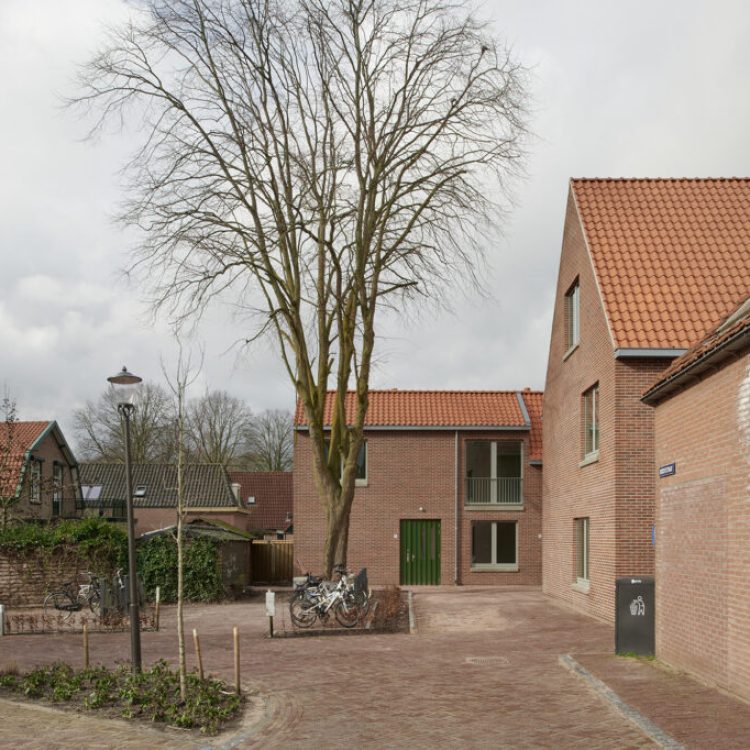 Twee woongebouwen in Hattem