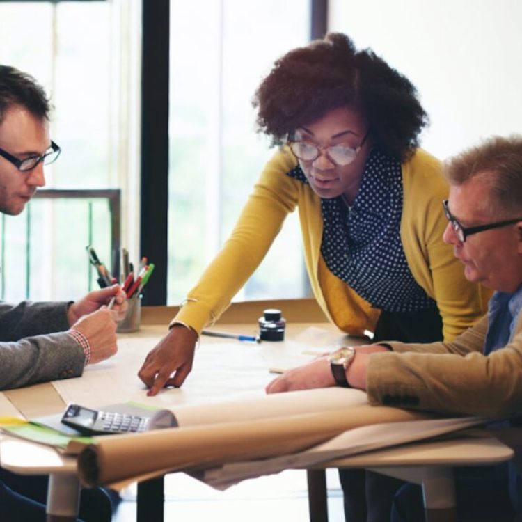 Leiderschapstransitie op je bureau: hoe pak je het aan?